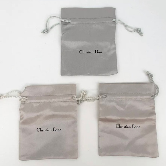 Pick 1- Christian Dior Drawstring Pouch for Accessories & Jewelries 😍🔥 - Picture 4 of 5